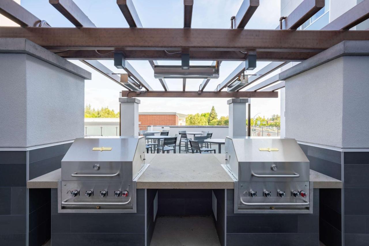 Homewood Suites By Hilton Sunnyvale-Silicon Valley, Ca מראה חיצוני תמונה